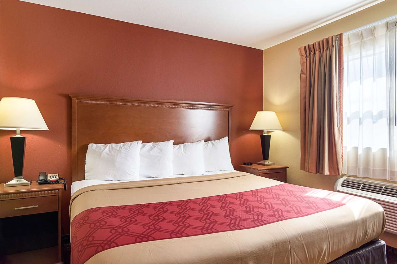 econo lodge inn suites little rock hotel reviews photos rate comparison tripadvisor
