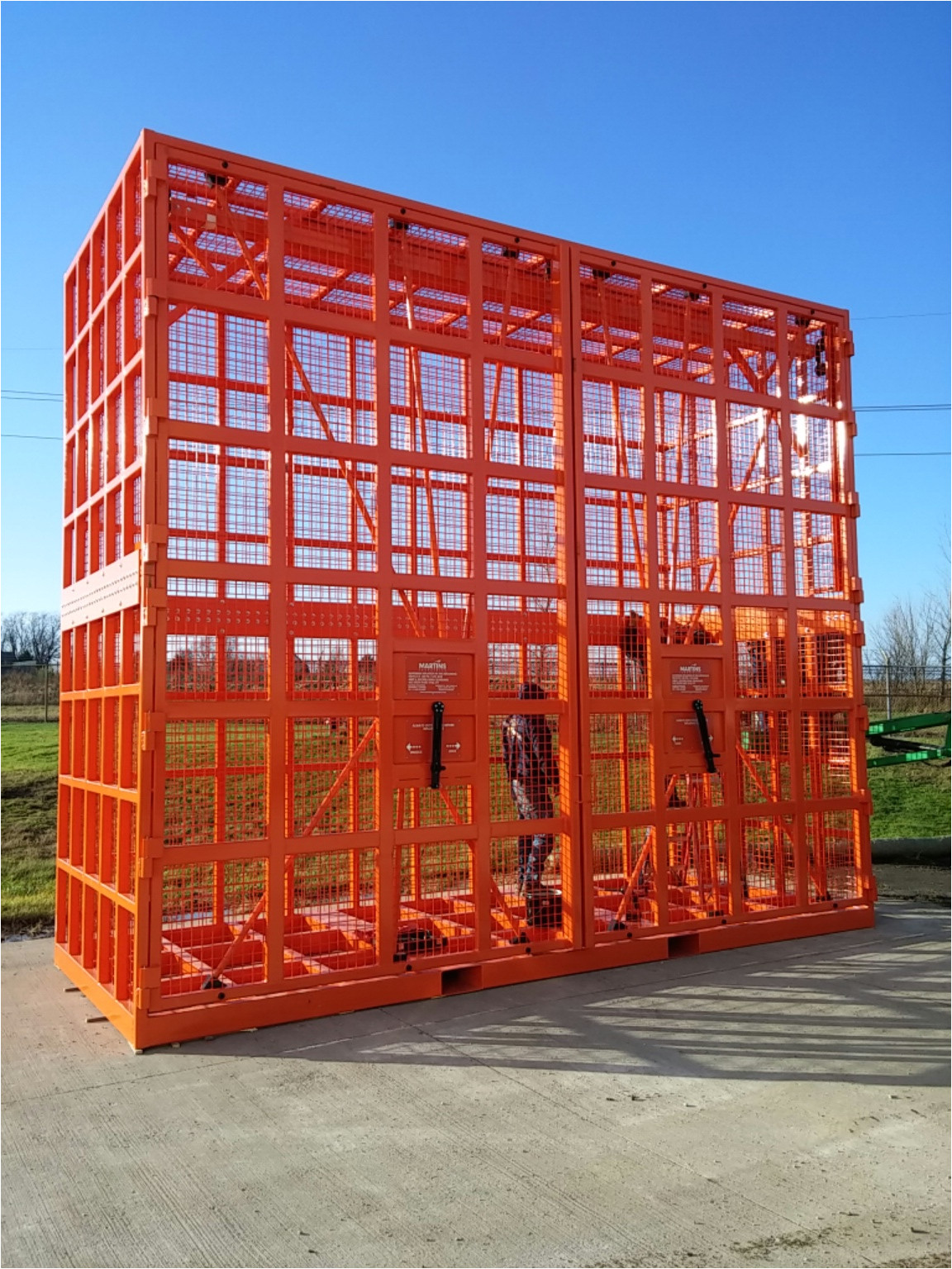 otr mining tyres hd inflation cage 4069 mm doors open