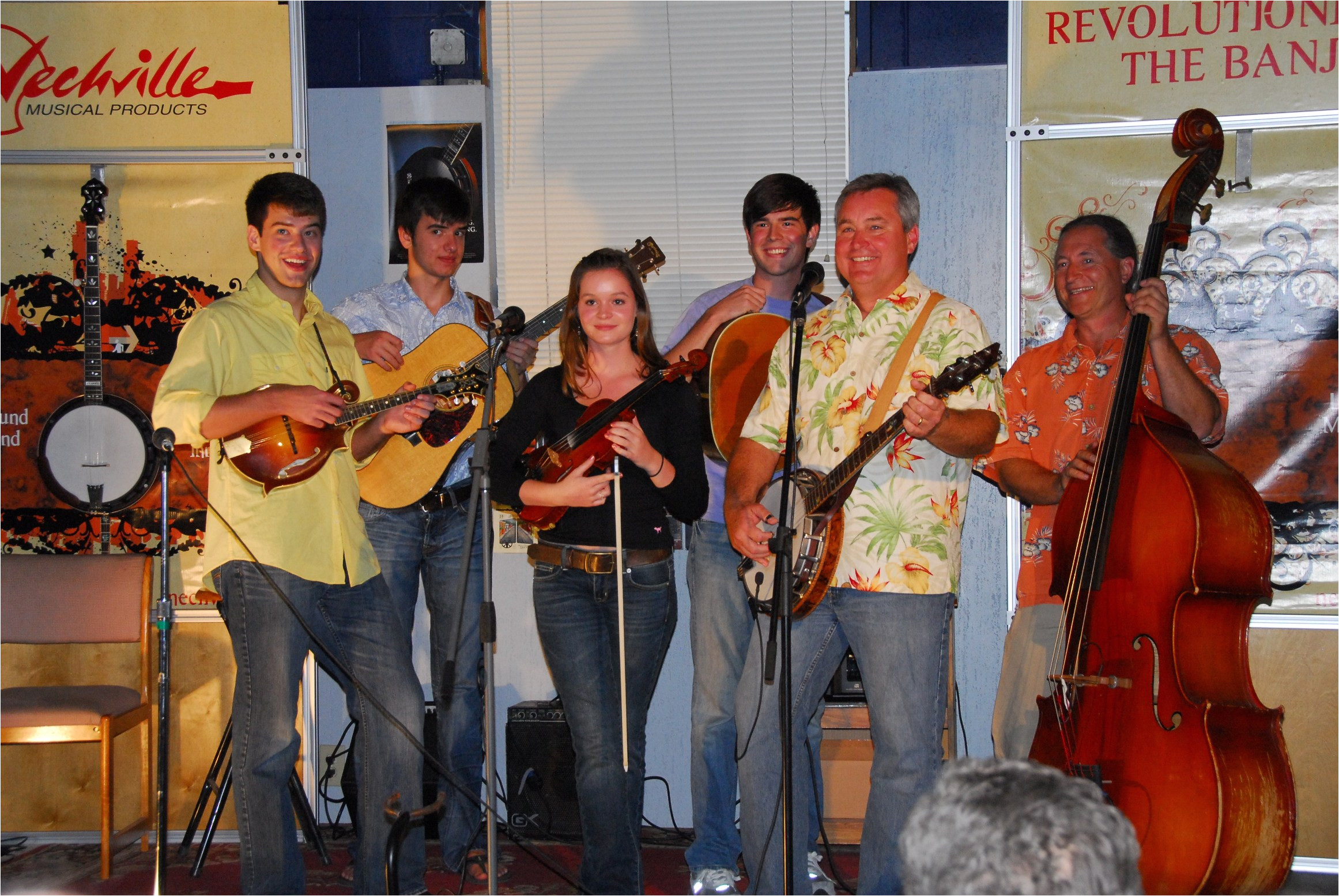 the nechville banjo shop bloomington mn aug 17 2011 l r jarrod walker tyler walker amanda anderson cory walker scott anderson pete mathison