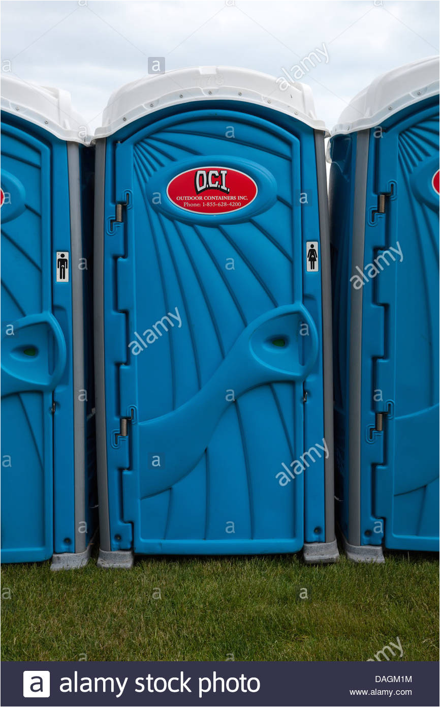 nahaufnahme von einem porta potty in burlington ontario kanada stockbild