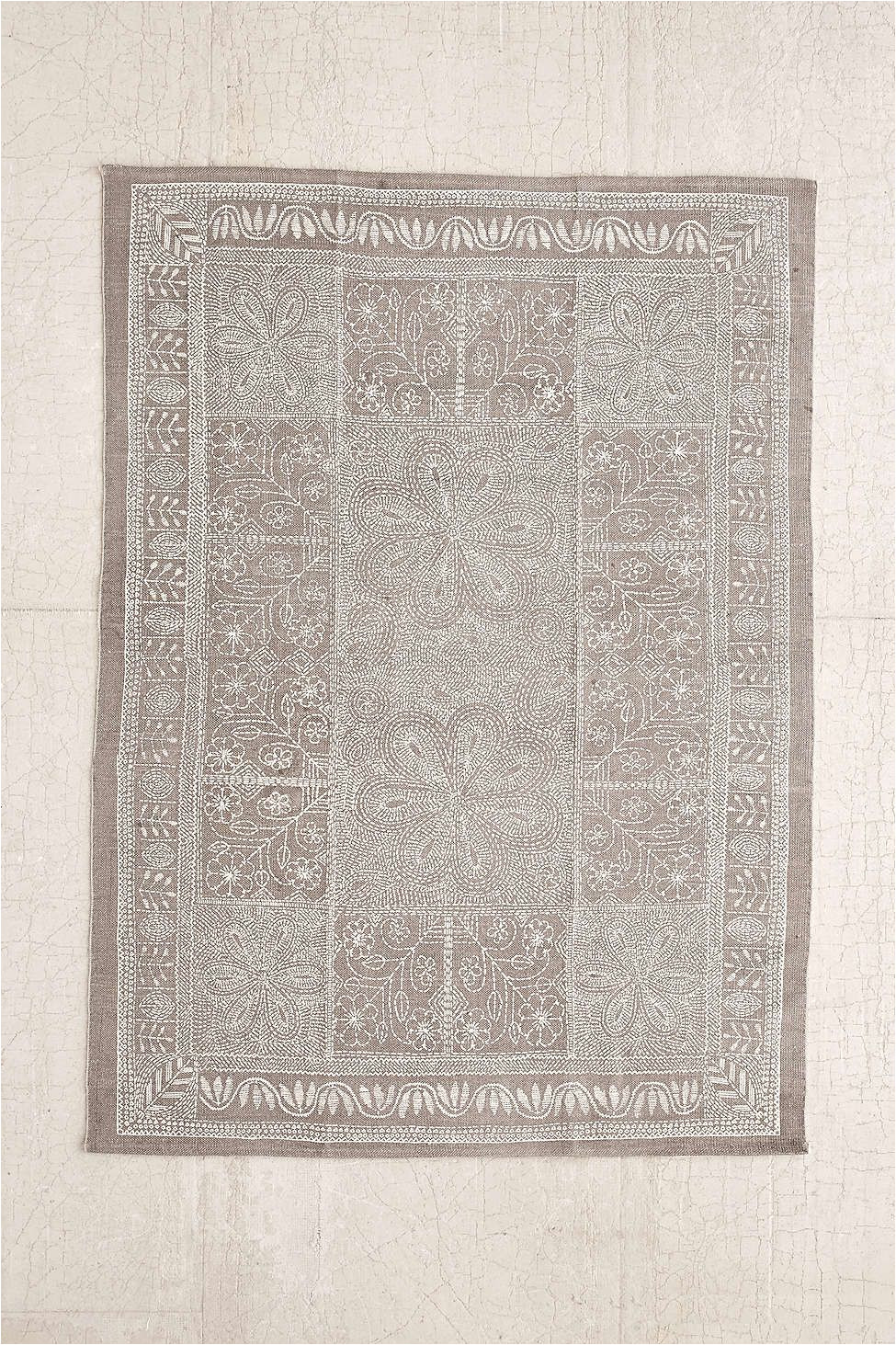 plum bow margarita stitch mark printed rug 5x7 99