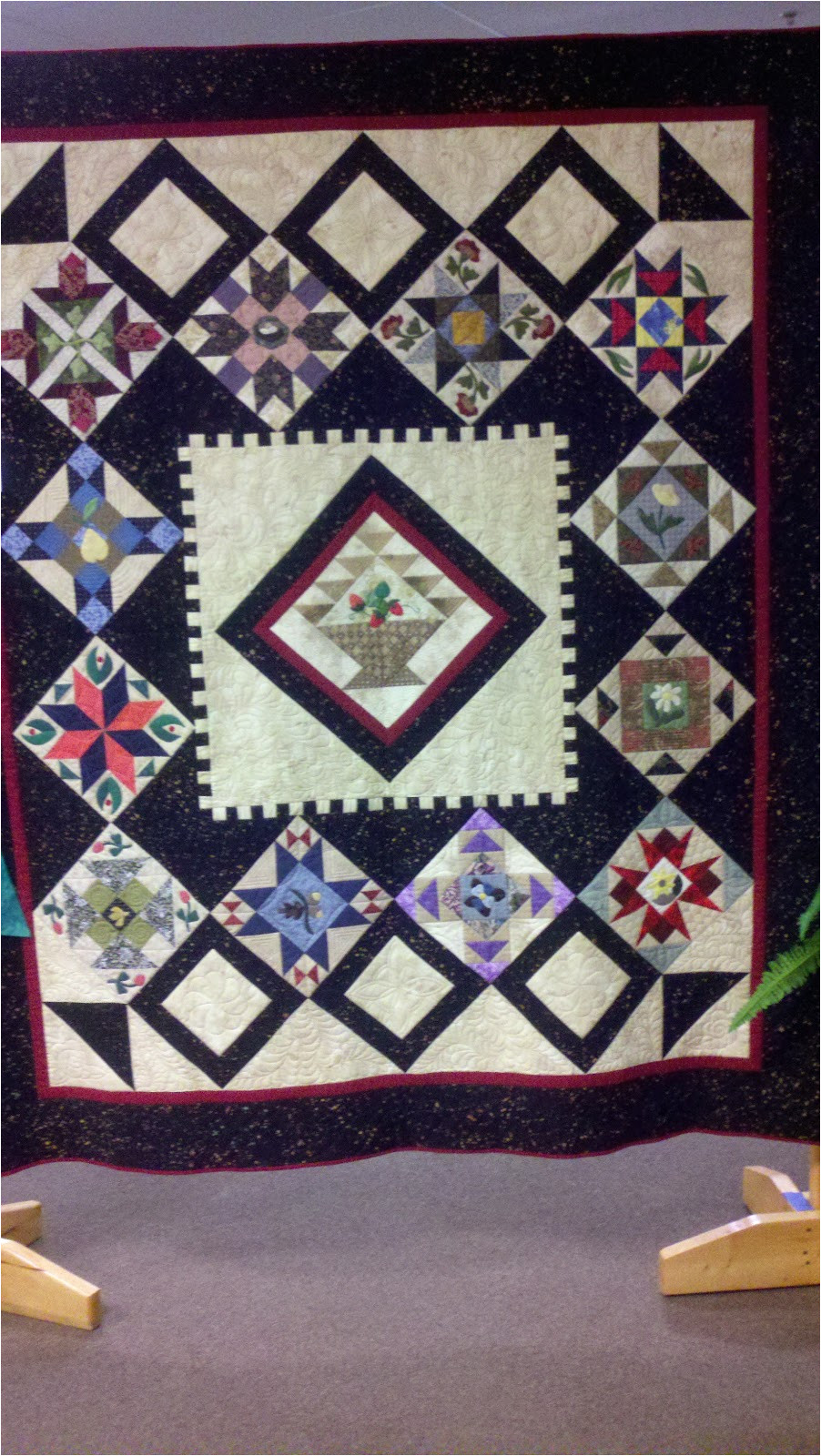 was terrific lots of beautiful quilts such a talented group if you missed it here are a few of my favorites that i took pictures of