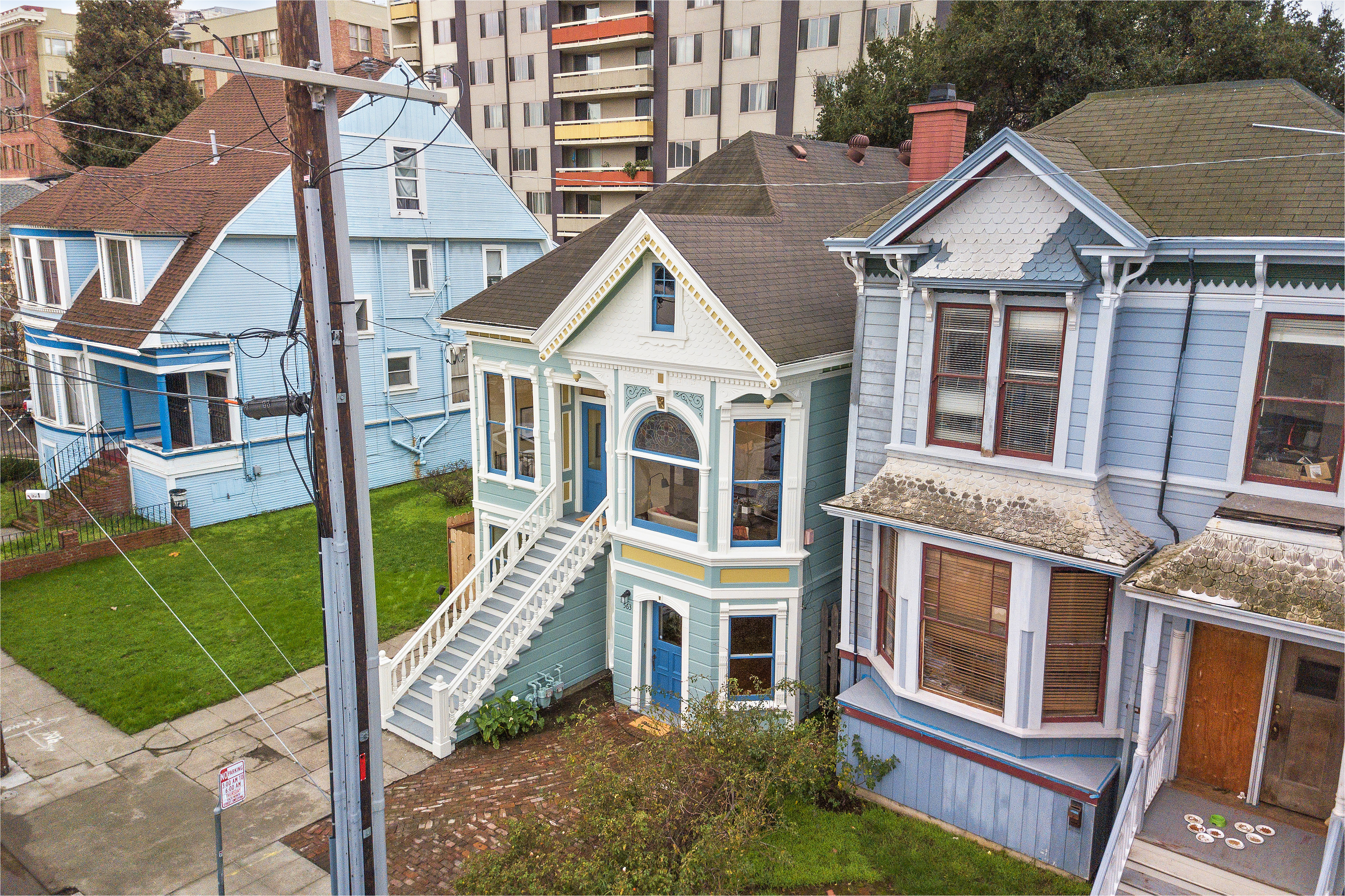 queen anne victorian in oakland asks 1 15m