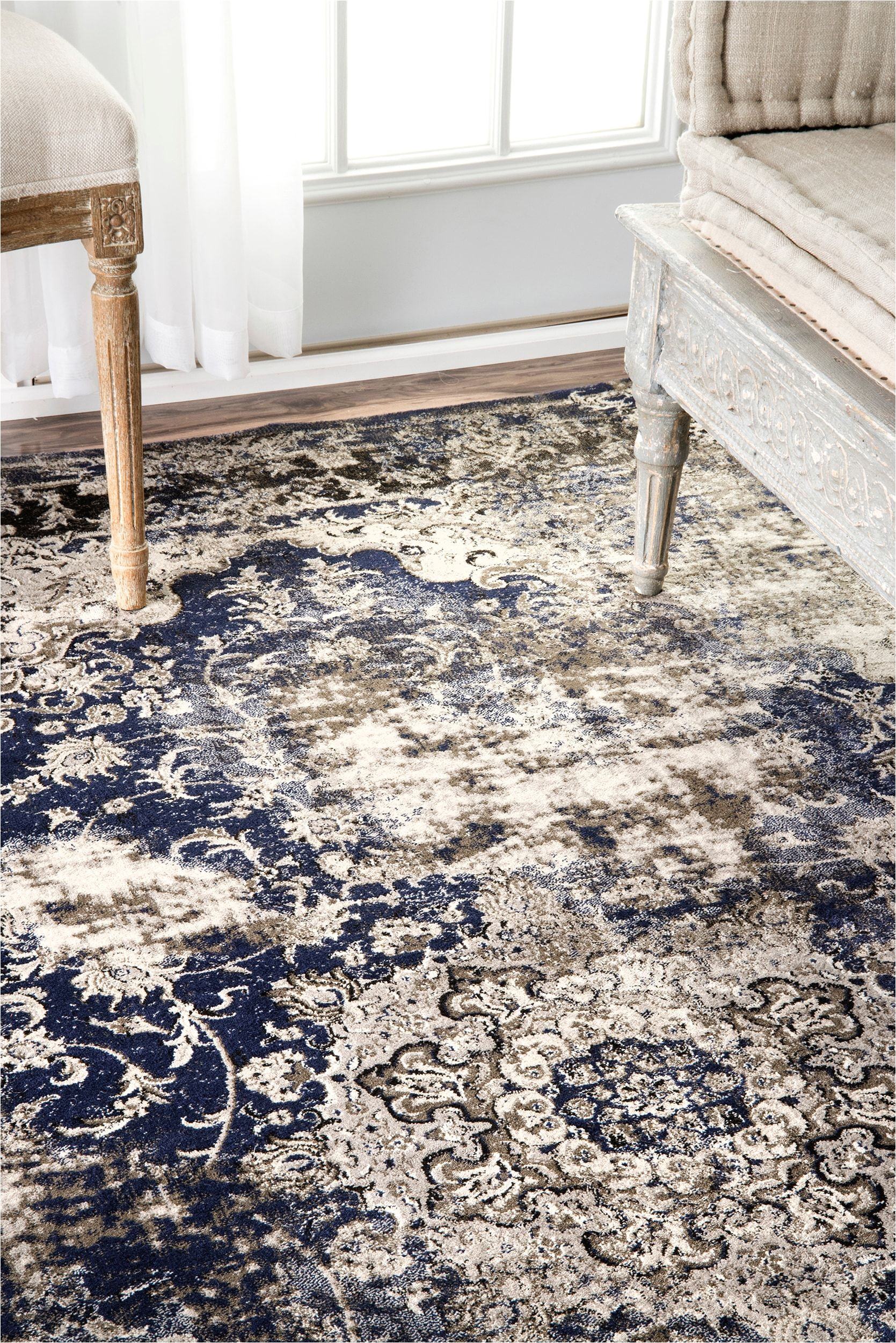 rugs usa arabella faded crowned rosette rug