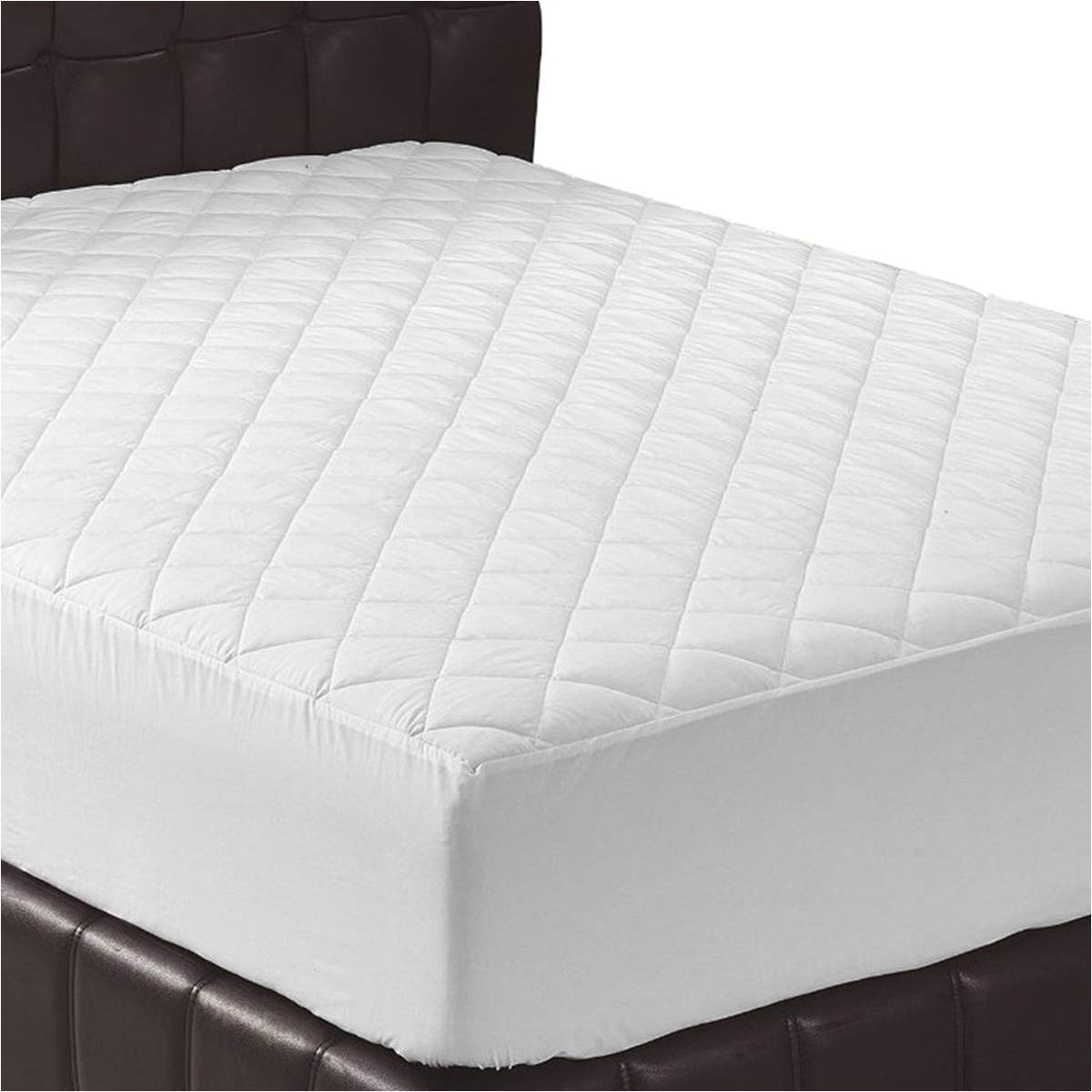 amazon com utopia bedding quilted fitted mattress pad full mattress cover stretches up to 16 inches deep mattress topper home kitchen
