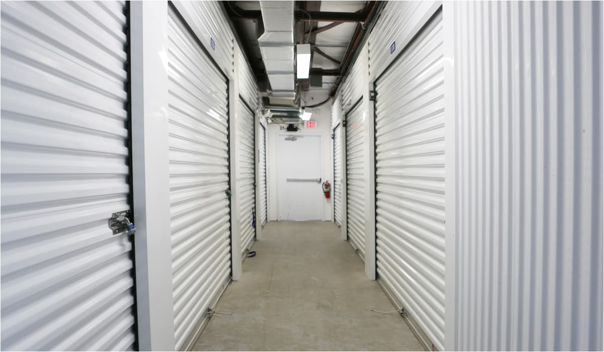 florida interior units at storesmart self storage in spring hill