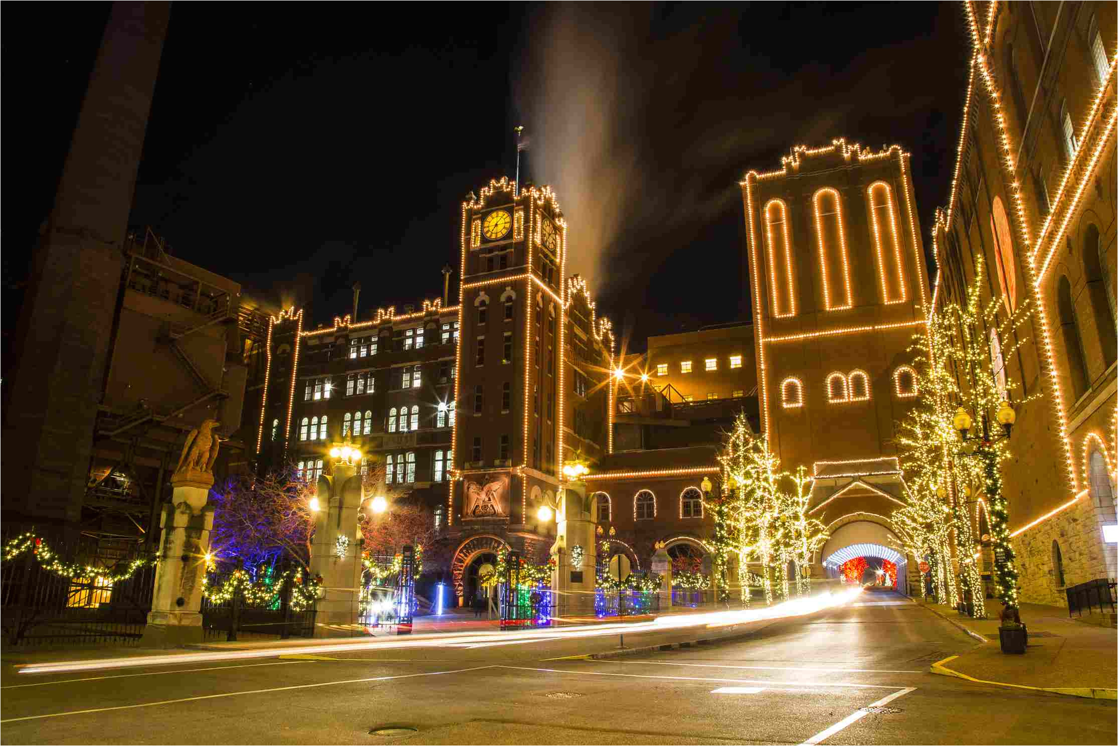 brewery lights celebration at budweiser brewery in st louis