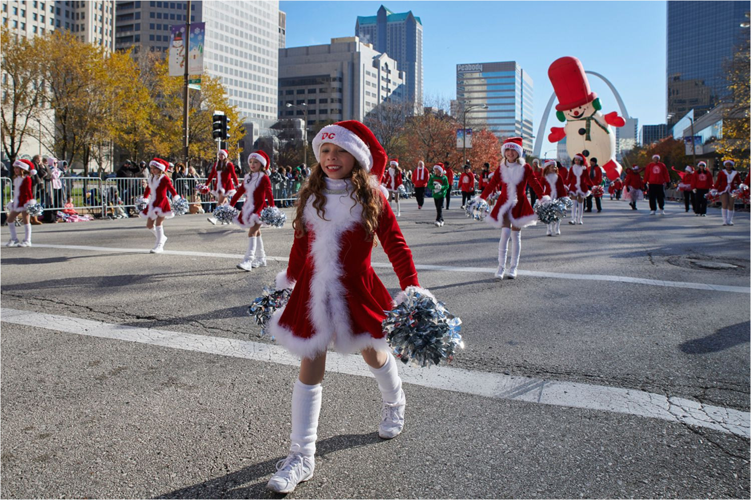 st louis thanksgiving day parade 5a97196e0e23d90037e76106 jpg