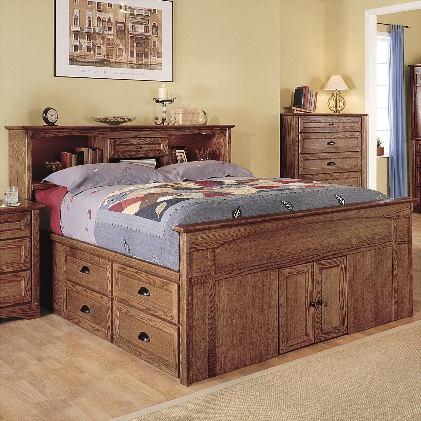 syrah queen captain s bed by thornwood