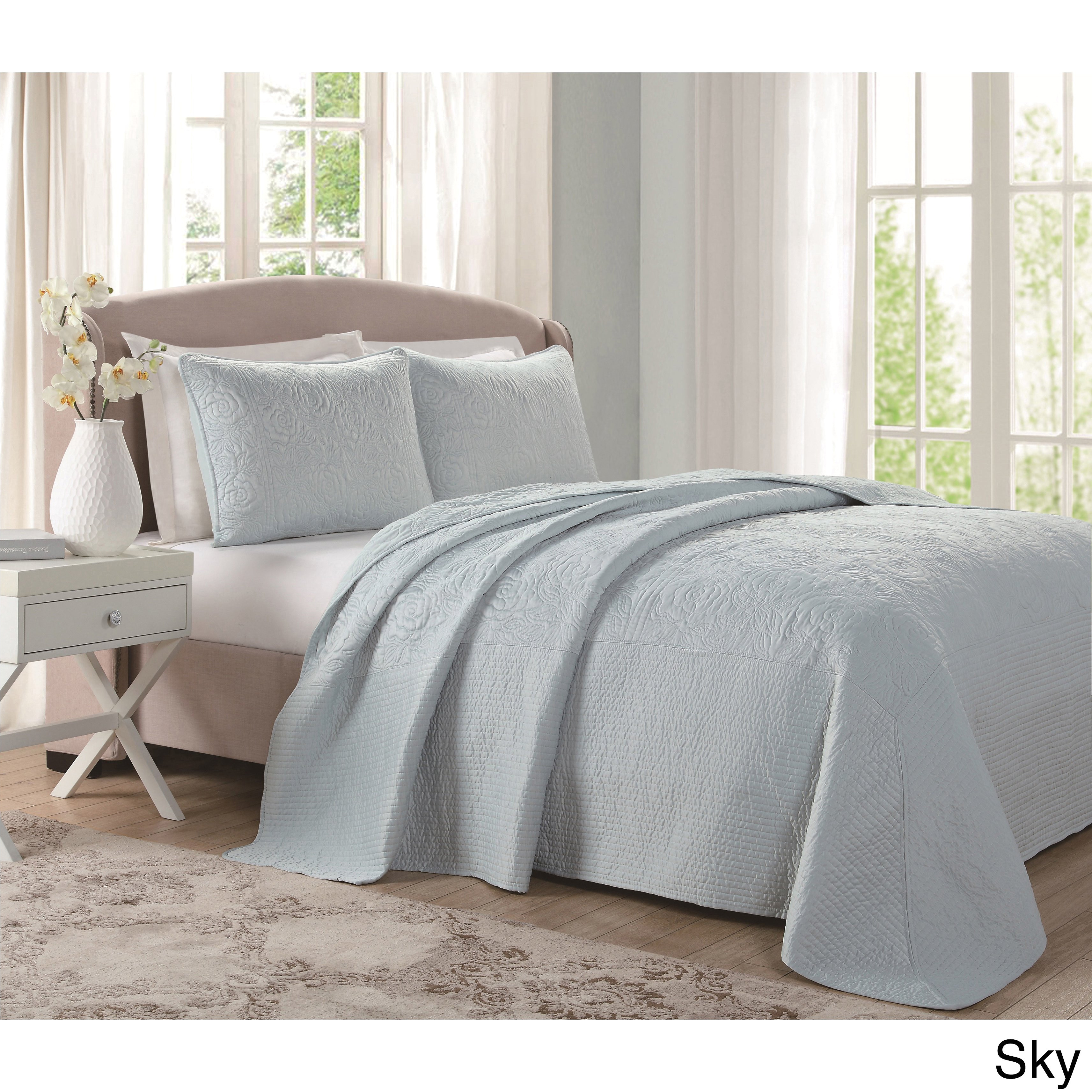 shop laura ashley silky satin quilted bedspread free shipping today overstock com 12032875