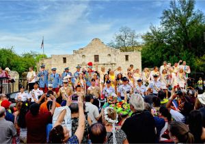 2019 Parade Of Homes San Antonio Gold Unlimited Fiesta Fashion Colorful Bold ornate Looks