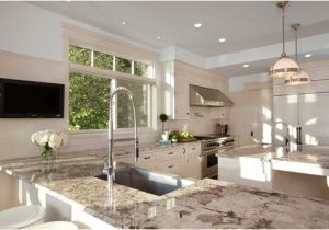 Alaska White Granite with Off White Cabinets Alaska White Granite White Cabinets Backsplash Ideas