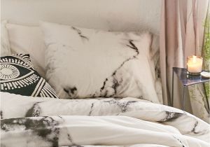 Are Twin and Twin Xl Sheets the Same Urban Outfitters Marble Comforter Snooze Set White Twin Xl