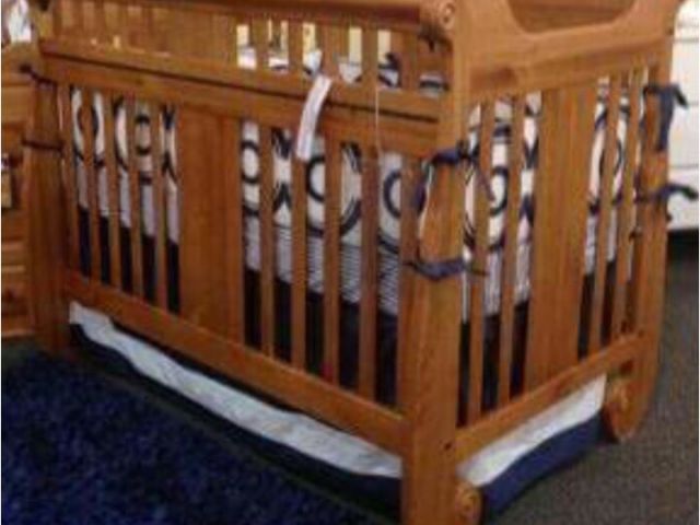 Baby Dream Crib Replacement Parts Letgo Baby 39 S Dream Generation Next