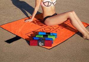 Beach towel that Repels Sand Sand Repellent Beach Blankets Pro towels