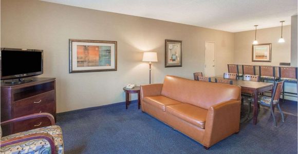 Bed and Breakfast Utica Il Days Hotel by Wyndham Mesa Near Phoenix 84 I 1i 0i 0i Updated
