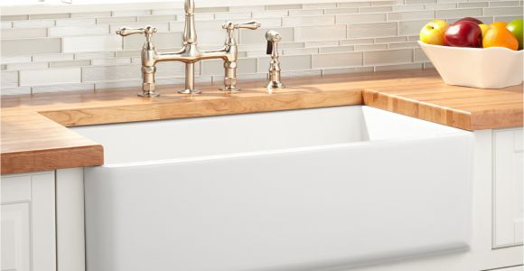 Best Farmhouse Sink for the Money 33 Grigham Reversible Fireclay Farmhouse Sink White Kitchen