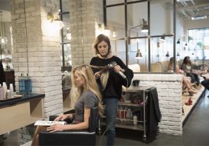 Blow Dry Bar Boca Hair Stylist Work Station Fresh Salon tour Cloud 10 Blow Dry Bar