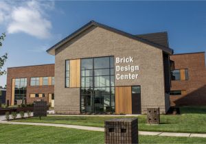 Certainteed Landmark Pro Max Def Colonial Slate Triangle Brick Company S Bessemer Grey Brick is Showcased Here On