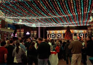 Christmas Light Hanging atlanta Celebrate Christmas at Six Flags In 2018