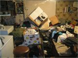 Cleaning A Hoarder S House Obsessive Compulsive Hoarding Disorder Apartment Cleanup