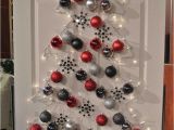Decoraciones Navideñas Para Puertas En Reciclaje Bolas De Navidad Con Material Reciclado Beautiful Rbol De Navidad
