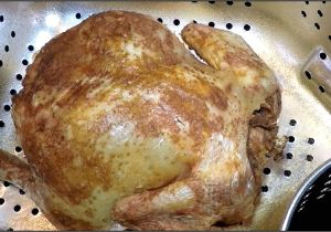 Deep Fry whole Chicken In butterball Turkey Fryer A whole Chicken Deep Fried In butterball Masterbuilt