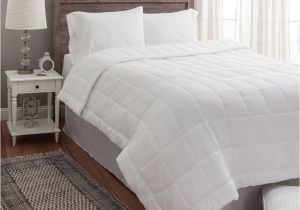Difference Between Down and Down Alternative Comforter Hanesa soft Microfiber Down Alternative Blanket some Zzzzs