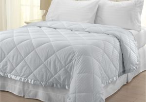 Difference Between Down and Down Alternative Comforter We Understand People with Allergies are Often Uncomfortable that S