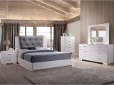 Eastern King Bed Size Vs King Acme Lorimar Ii Eastern King Bed Gray Pu White 22617ek