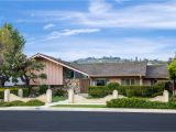 Famous Los Angeles Residential Architects the Brady Bunch House Brings On Nostalgia as It Hits the Studio City