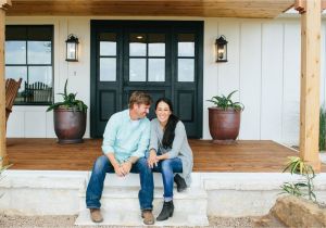 Fixer Upper Season 3 Episode 13 Paint Colors Joanna Gaines From 39 Fixer Upper 39 Spills Secrets About