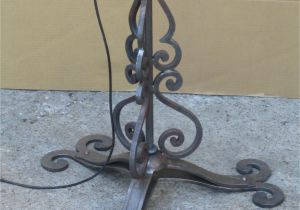 Free Standing Wrought Iron Plant Hangers Lampa Od Kovanog Gvozdja Detalj Kolacek 1897 Kovano Gvoa Dje