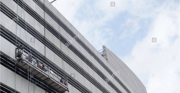 Gutter Cleaning Birmingham Al Window Cleaning Platform Stock Photos Window Cleaning Platform