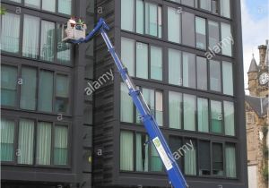 Gutter Cleaning Birmingham Al Window Cleaning Platform Stock Photos Window Cleaning Platform