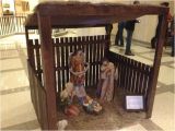 Hobby Lobby Nativity Sets Hobby Lobby Helped Sponsor Nativity Scene In Fla Capitol