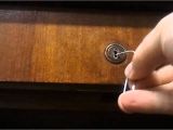 How to Pick A File Cabinet Lock Youtube How to Pick A File Cabinet Lock for Beginners Youtube Baffueue Info