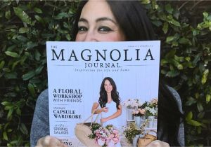 Joanna Gaines Capsule Wardrobe Magnolia Journal Chip and Joanna Gaines 39 Spring issue Of their Magazine