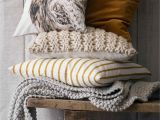 Kilim Pillows Pottery Barn Capa De Almofada Em Algoda O H M Colour Palettes Pillows
