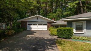 Overhead Door Portsmouth Nh 201 Kearsarge Way Portsmouth Nh Mls 4707091