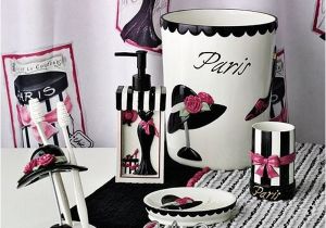 Paris themed Bathroom Set 17 Best Ideas About Paris Bathroom Decor On Pinterest