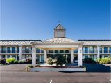 Party Store Roanoke Va Quality Inn Troutville 64 I 8i 7i Prices Motel Reviews Va