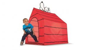 Peanuts Snoopy Dog House Tent Snoopy Dog House Tent Our Must Haves for June Popsugar