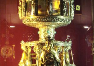 Pick A Part E St Louis From St Peter S Bones to Severed Heads Christian Relics On Display