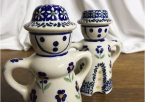 Polish Pottery Salt and Pepper Shakers Cute Polish Boleslawiec Salt and Pepper Shaker People Hand