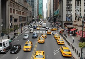 Public Park In Manhattan New York 42 Straa E Von Der Park Avenue Rampe Im Grand Central Osten