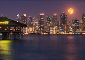 Que Ver En San Diego Downtown C Level island Prime Waterfront Dining In San Diego