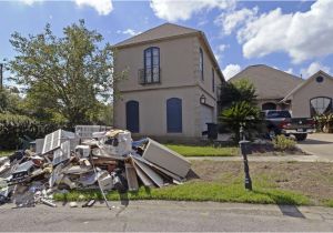 Rent to Own Homes In West Baton Rouge Parish Flooded In Rescued by Cajun Navy Russell and Amy Comeaux In Midst