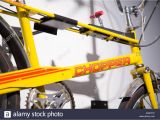 Restaurant Supply Store Raleigh Raleigh Chopper Bicycle Stockfotos Raleigh Chopper Bicycle Bilder