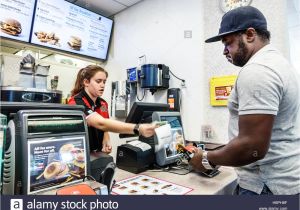 Small Appliance Repair Vero Beach Fl Fast Food Cashier Stockfotos Fast Food Cashier Bilder Alamy